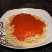 Spaghetti mit Tomatensauce