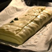 Blätterteigstrudel mit Spinat-Lachs-Füllung - Schritt 1