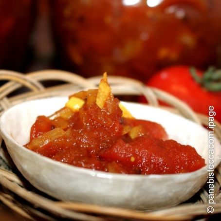 Tomaten Chutney mit Aepfeln