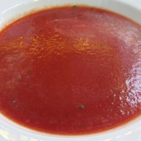 Frische Tomatensuppe