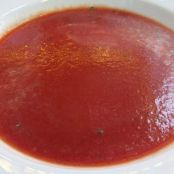 Frische Tomatensuppe