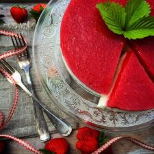 Quarktorte mit Erdbeeren