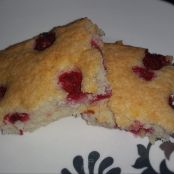 Veganer Kuchen mit Himbeeren