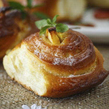 Apfel-Hefeteig-Schnecken