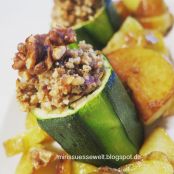 Zucchini mit Wallnusspesto