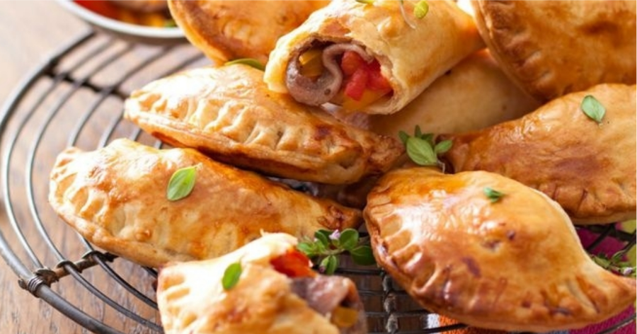 Inspiriert durch argentinische Empanadas: Köstliche Thunfisch-Teigtaschen!