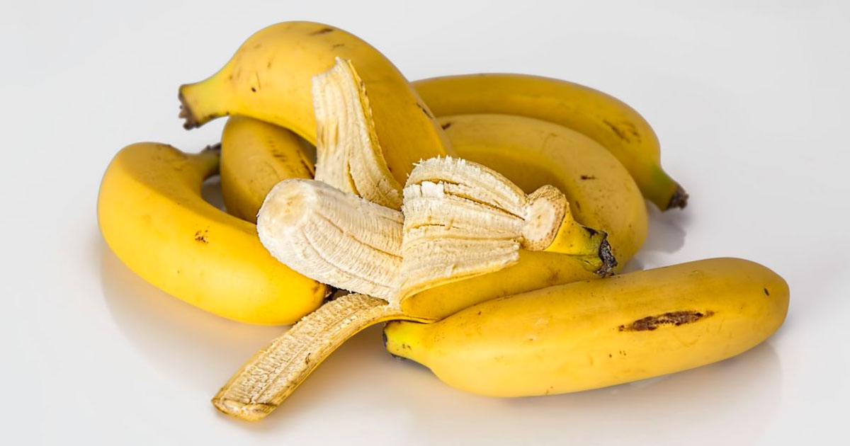 Werft Eure Bananenschalen Nicht Weg 7 Nutzliche Dinge Die Man Stattdessen Damit Anstellen Kann