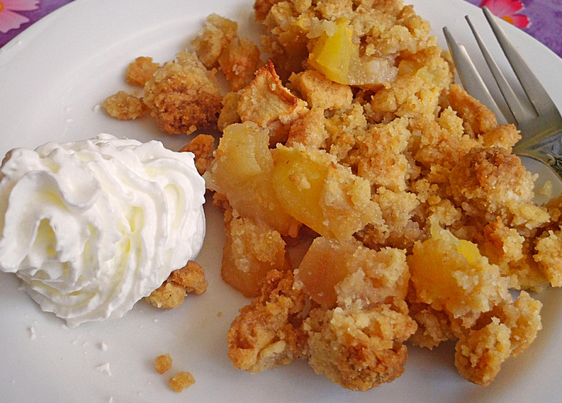 Leckere Rezepte für einen Apple Crumble mit Haferflocken