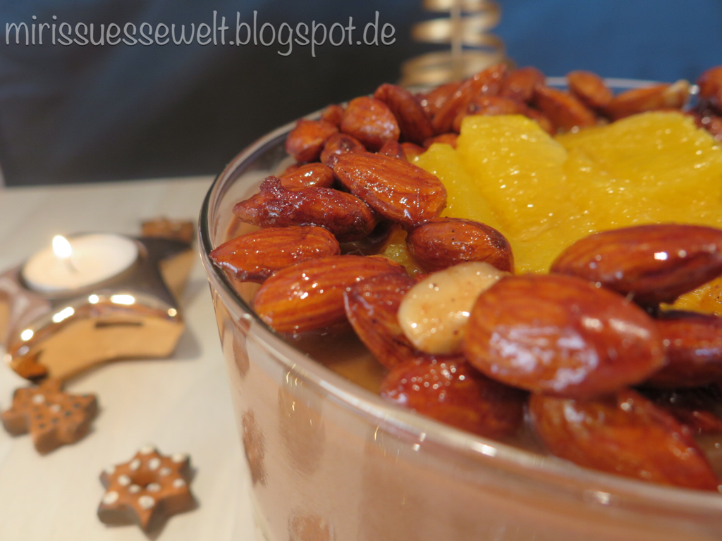 Lebkuchenmousse mit Gewürzorangen und gebrannten Mandeln (5/5)