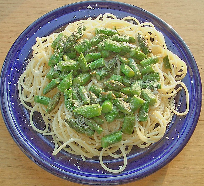 Spaghetti mit Spargel (2.5/5)