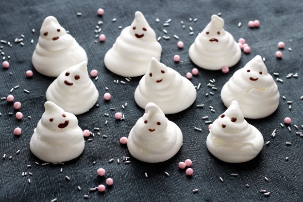 BUH! Süße Baiser-Gespenster für Halloween